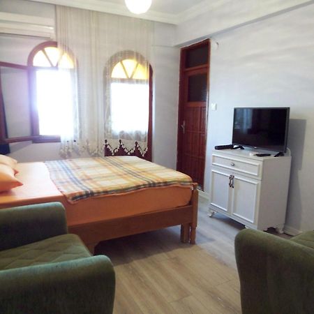 Izmir Tatil Evi Beach Resort Seferihisar Ürkmez Екстериор снимка