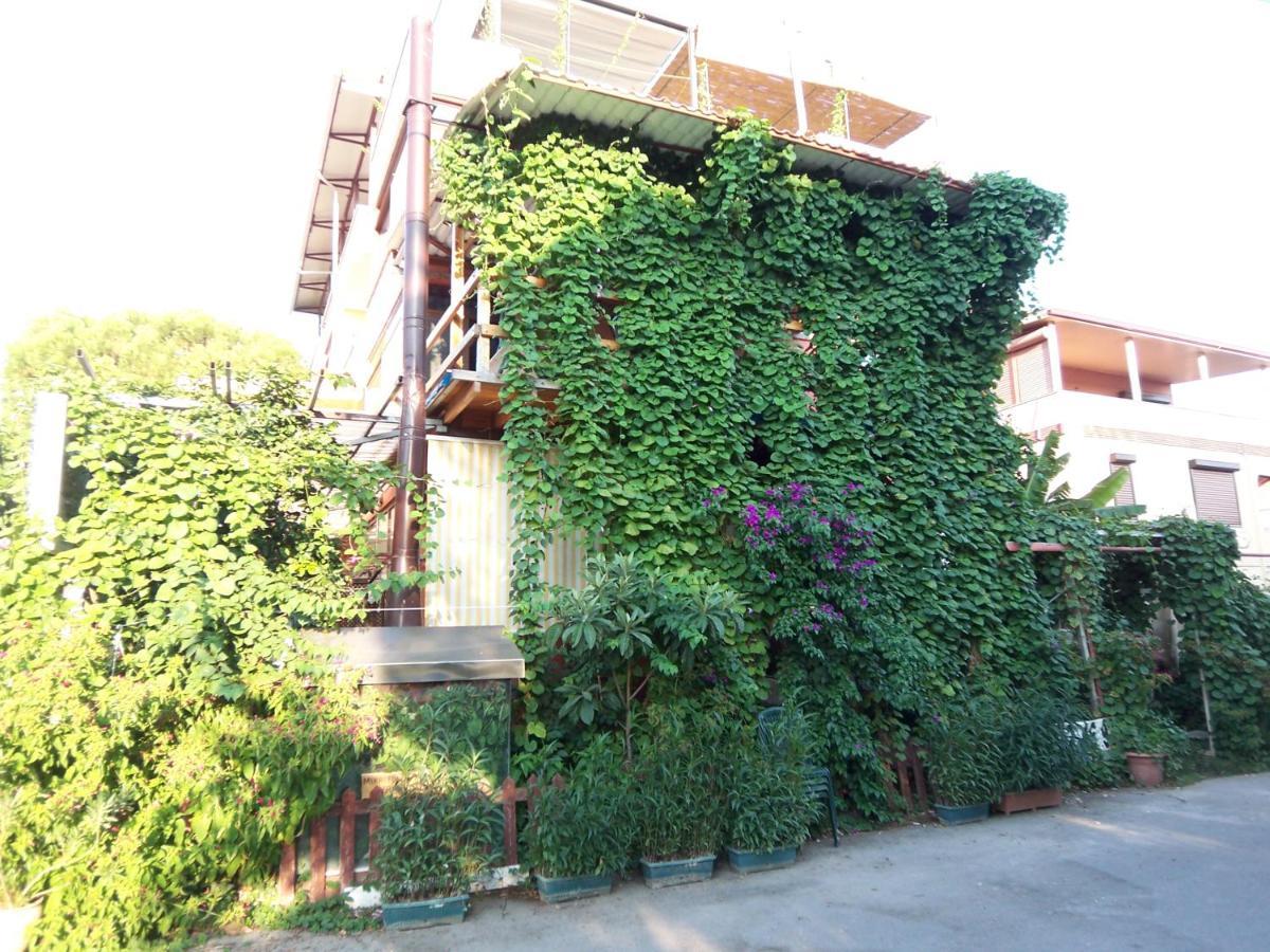 Izmir Tatil Evi Beach Resort Seferihisar Ürkmez Екстериор снимка